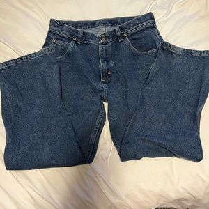 Wrangler straight leg jeans